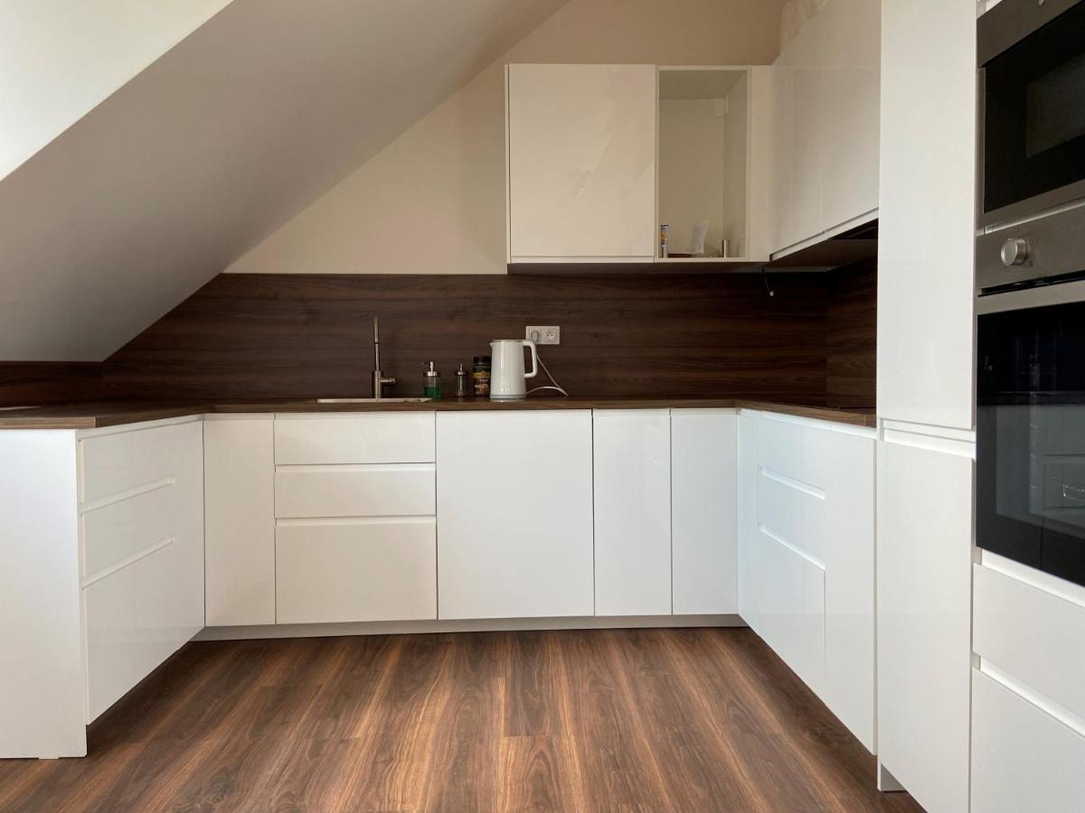 Апартаменты Horsky Apartman Pod Jestedem Либерц Экстерьер фото